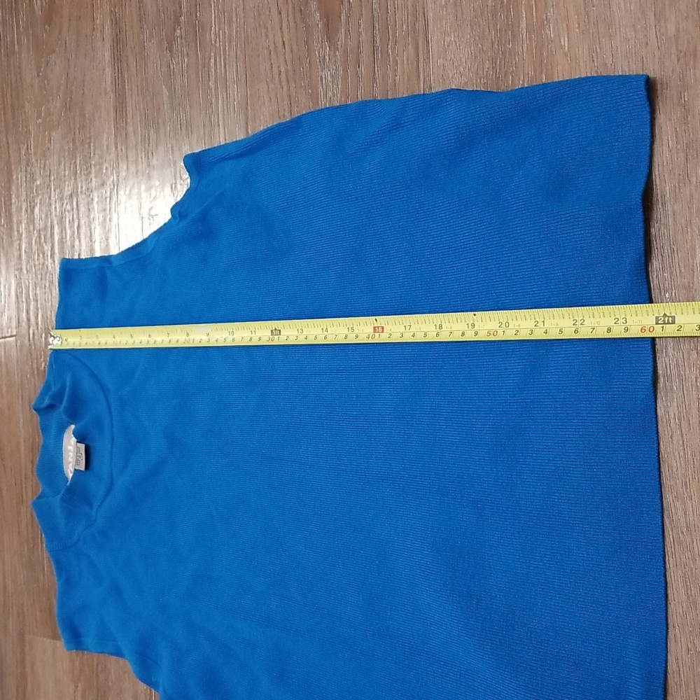 (L) TanJay Solid Color Knit Top Bold Staple Minimalist Modest High Neck Layers - Picture 4 of 7